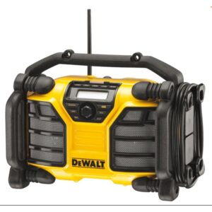 Зарядное устройство DEWALT, с радиоприемником, 10.8-18 В, 2 А, DCR017, арт. DCR017-QW